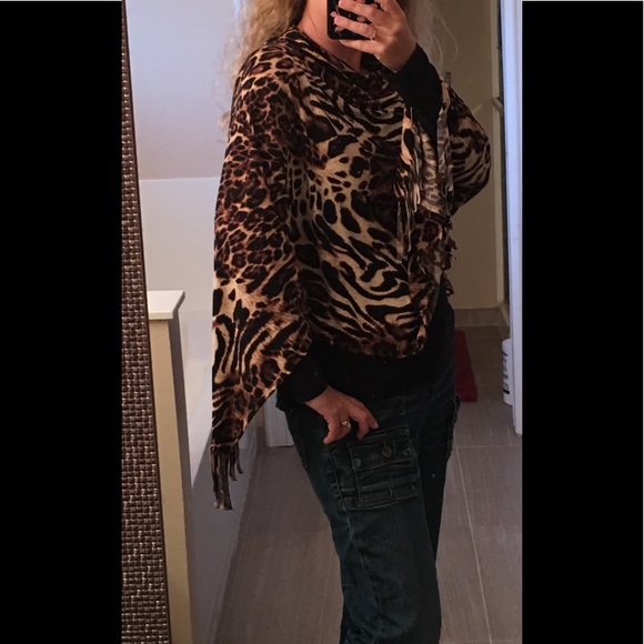 ❤️Fun leopard print poncho - Picture 8 of 8